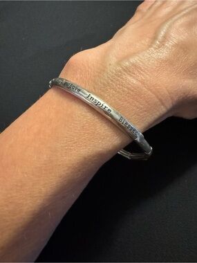 Sterling Silver Inspirational Stretch Bracelet - Live Laugh Love Blessed Inspire